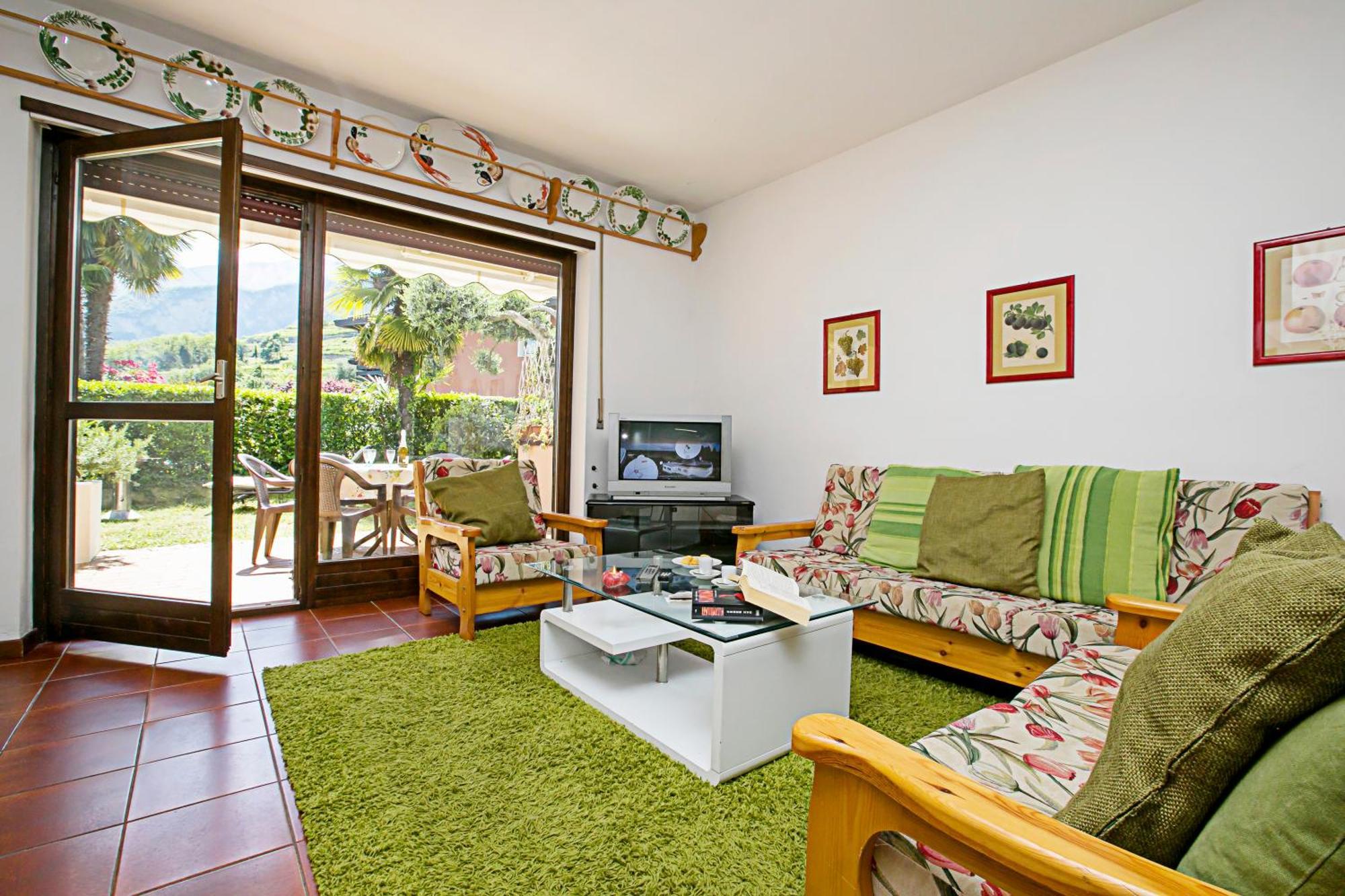 Residence Christina Due Laghi - Happy Rentals Tenno Luaran gambar